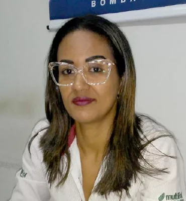 Reni Angélica Fernandes Lopes